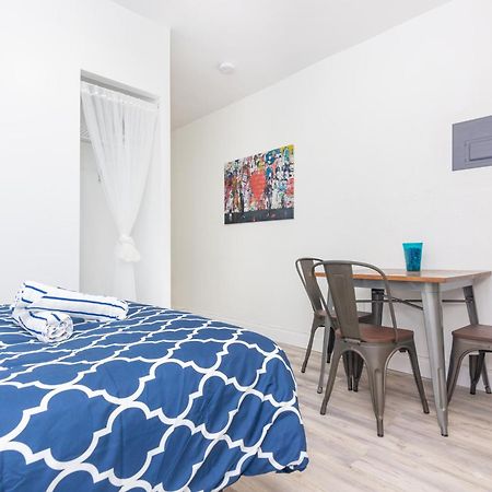 Ocean Drive Deco Apt W/2 Queen Beds, Steps 2 Beach Miami Beach Kültér fotó